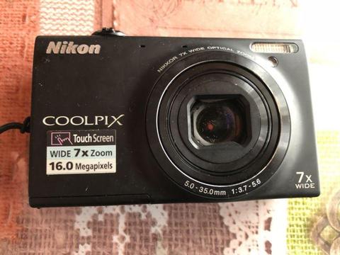 Nikon CoolPix S6150 Compact Digital Camera with Touchscreen LCD