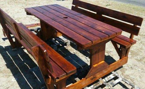 PICNIC GARDEN BENCHES FOR SALE AT AN AFFORDABLE PRICES