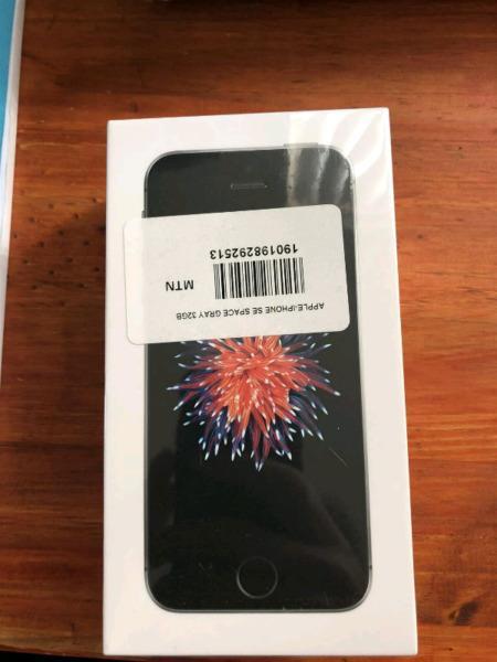 iPhone 5SE 32gb - NEW - SEALED (SALE or TRADE)