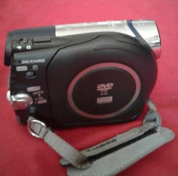 Canon DC 310 DVD video camcorder