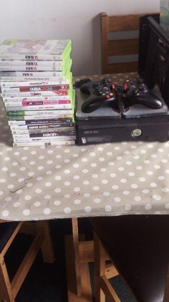 Xbox 360 with 19 games + FIFA 17 demo on consol