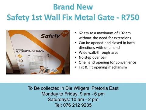 Brand New Safety 1st Wall Fix Metal Gate (Fits openings of 62 cm to a maximum of 102 cm )