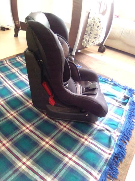 Car seat for sale R500
