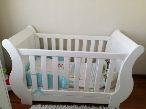 White Sleigh Cot for sale
