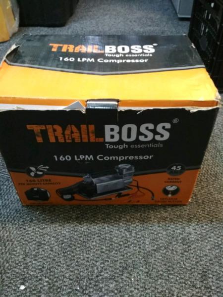 Trail Boss 160LPM Compressor 45AMP Fairly used in the box