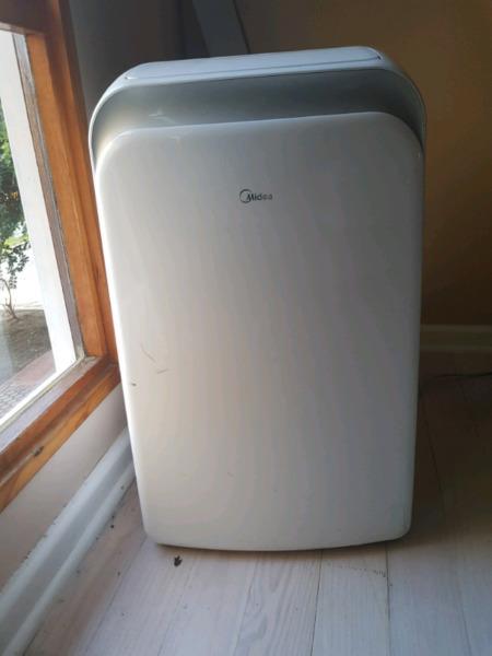 Midea Portable Air conditioner