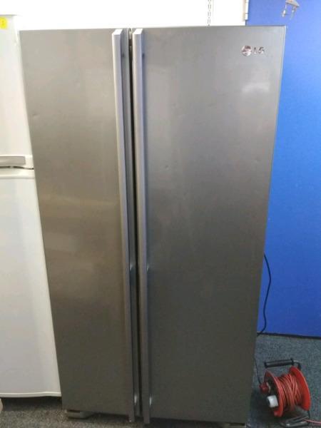 LG Refrigerator Model NO GR-B207FLC 537 Liters