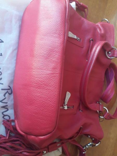 Leather handbag (tote)