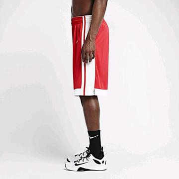 Mens knee lenght shorts 2 for R150