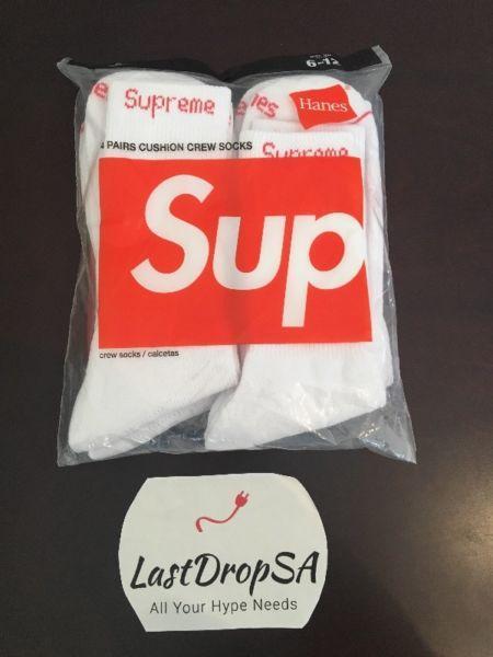 Supreme x Hanes Socks