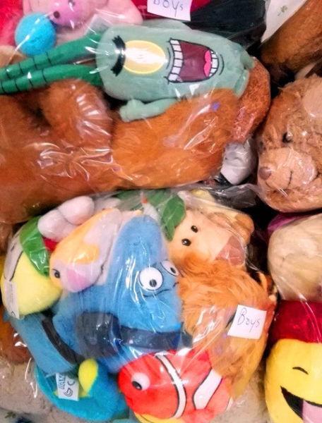CuddleBugz pre-packed bulk packs soft toys for sale!
