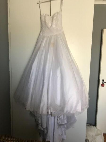 Beautiful wedding dress for Sale!