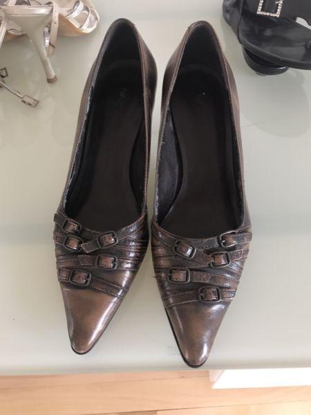 Nine West pointy heels