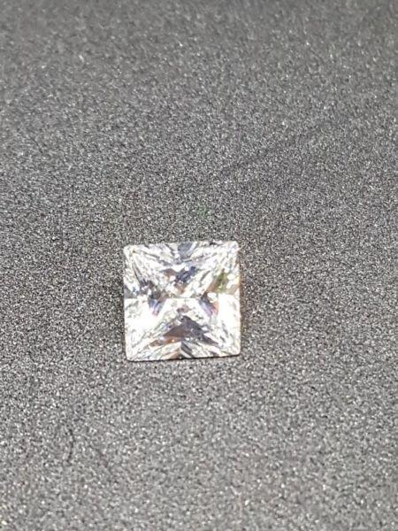 0.73ct Princess Cut Natural EGL Certified Diamond XXX Cut, will pass for a 1ct by looks