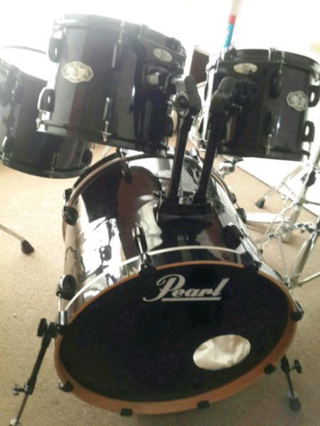 Pearl Vision Birch Complete Drumset