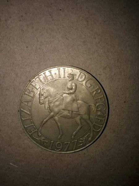 For coin collectors - 1977 Queen Elizabeth II silver Jubilee commemorative coin