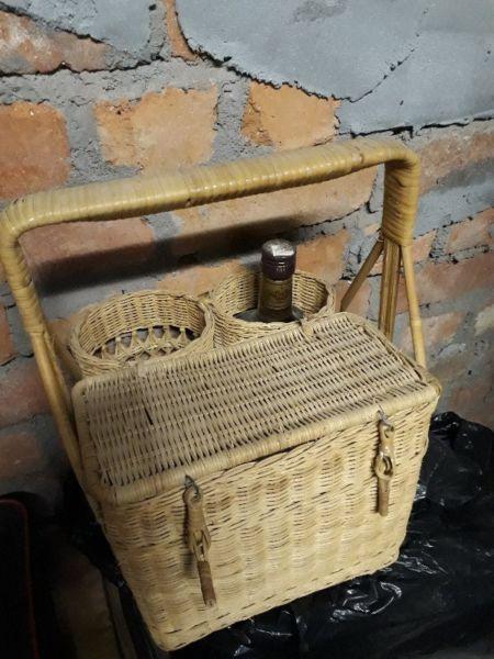 Vintage Wicker Wine Picnic Basket