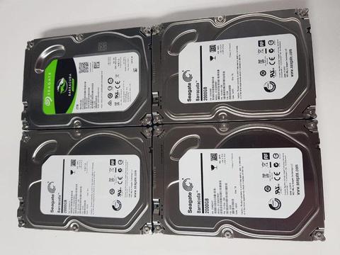 4 x 2TB Seagate Internal Hardrives in good condition