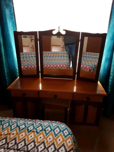 FOR SALE YELLOW WOOD AND IMBUIA DRESSING TABLE