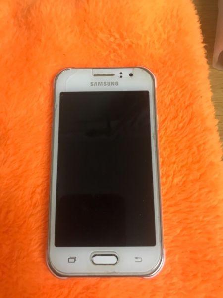 Samsung J1 ace