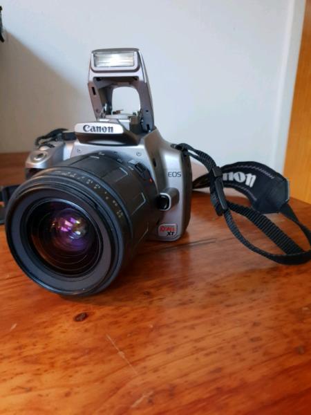 Canon rebel SLR camera