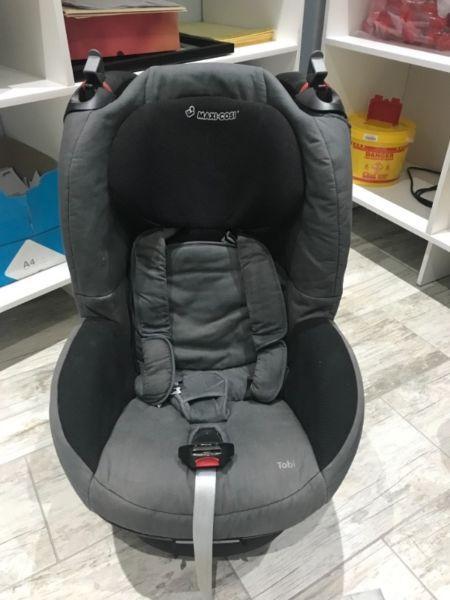 Maxi Cosi booster car chair for sale!