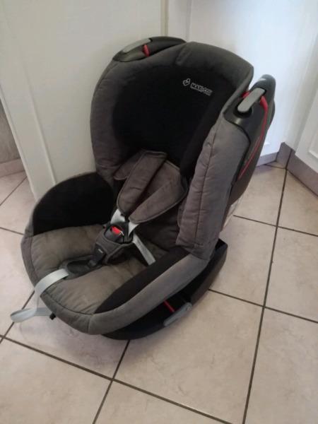 Maxicossi Tobi car seat