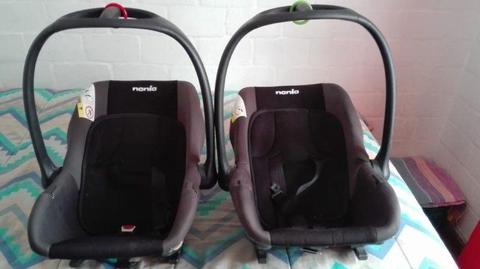 BABY CAR SEAT