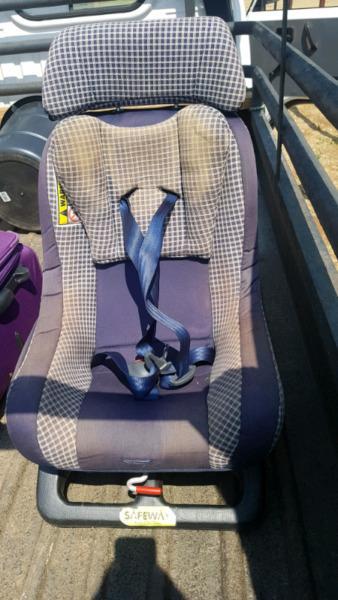 Car chair