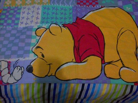 Winnie the Pooh and Tigger single bed duvet cover + cot duvet