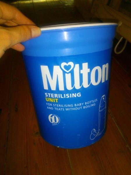 Milton bucket