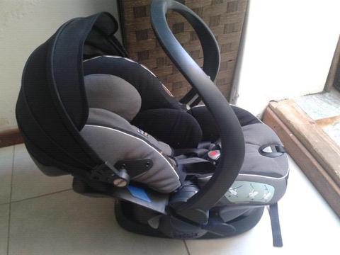 BESAFE IZI SLEEP CAR SEAT