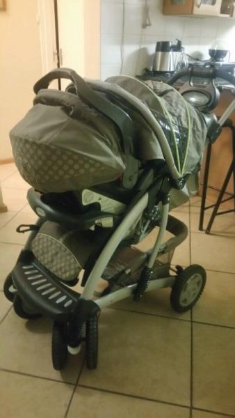 Graco Quattro traveling systems