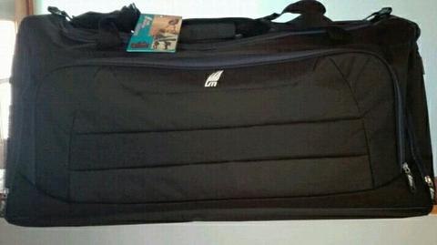 Sports luggage duffle bags extra large new