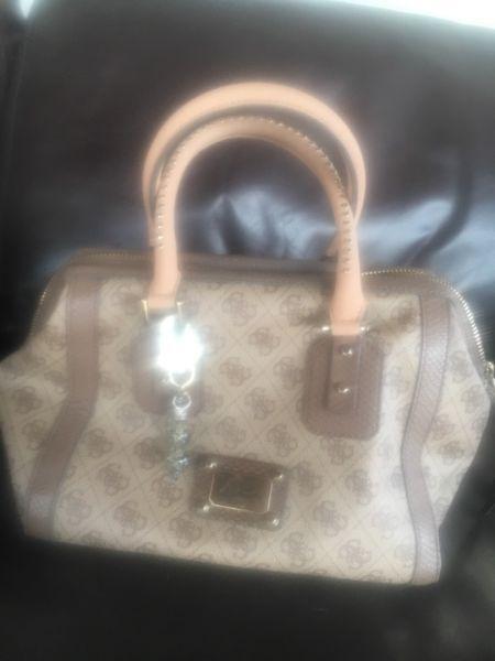 Original Guess handbag for sale!