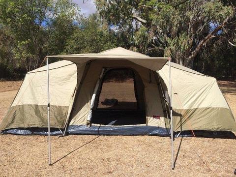 TENT 360 DEGREES TURBO pitch in under 5 minutes. Sleeps 8 people. Can divide into 3 cabins
