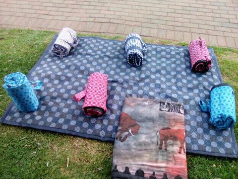 I sell waterproofed picnic blankets