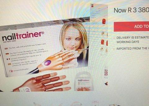 NAIL TRAINER HAND FOR NAIL TECHNICIANS FOR SALE