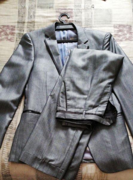 SUIT FOR SALE