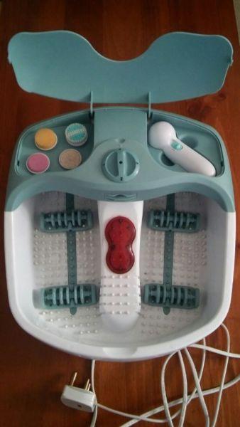 Maxim Foot Massager with attachments for facial cleansing
