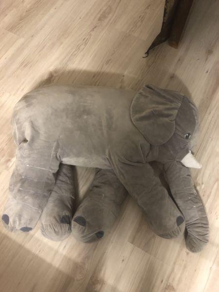 Cuddly elephant