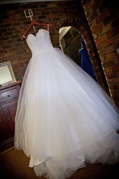 Maggie Sottero Wedding dress for sale