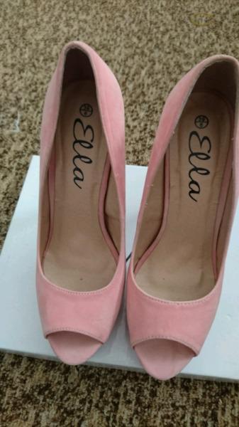 Stunning Shoe Ella Pink suede high hill shoe