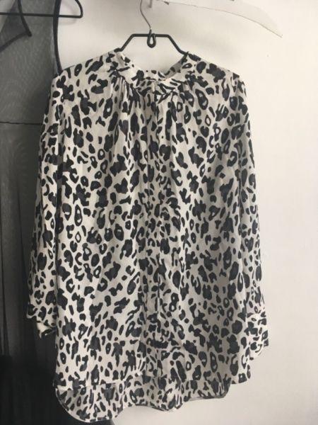 Country Road silk leopard top
