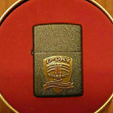Zippo limited edition in metal tin never used