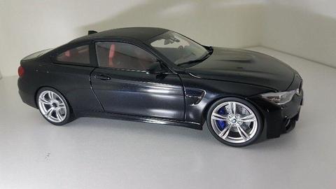1/18 Scale Paragon BMW M4 Coupe Project