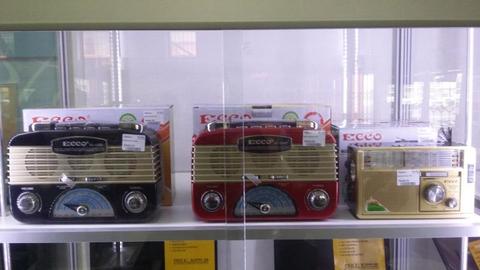 Ecco Old School Radio
