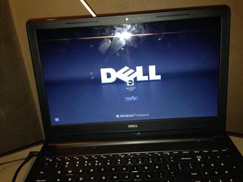 Dell laptop Inspiron 15 (i5) For sale