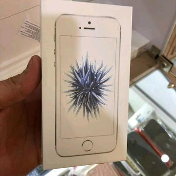APPLE iPhone SE 32GB *Brand New SEALED Box* + Warranty For SELL or SWAP