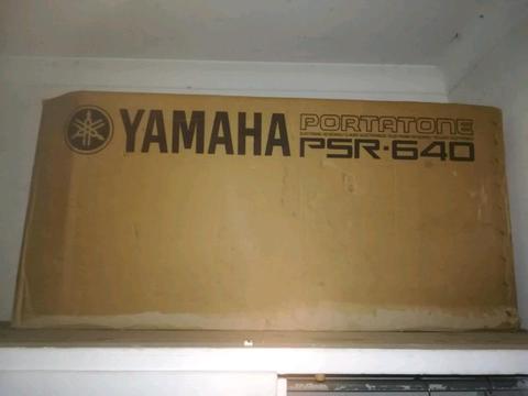 Yamaha PSR 640 for sale